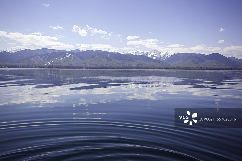 贝加尔湖的湖水图片素材