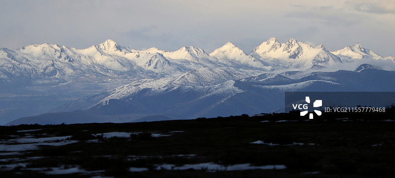川西雪山群景观图片素材