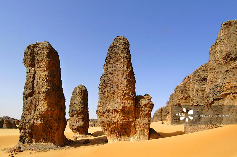 沙漠景观，阿尔及利亚Tin Akascheker，岩石 formations，阿尔及利亚，非洲图片素材