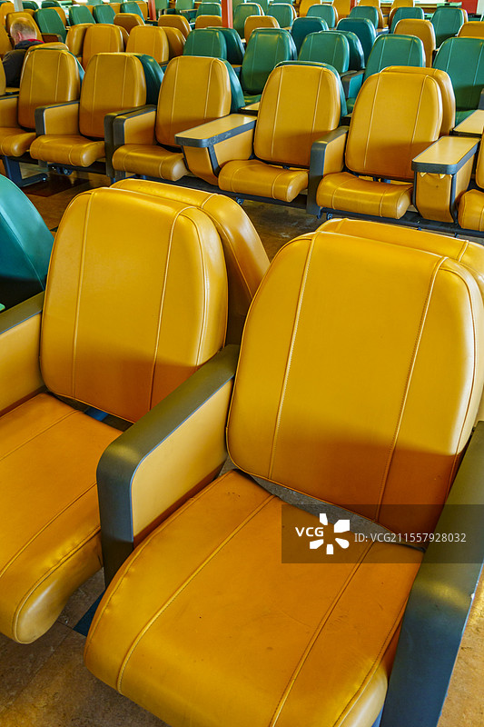 美国，华盛顿州普吉特海湾的金斯顿到埃德蒙兹的“斯波坎”渡轮图片素材