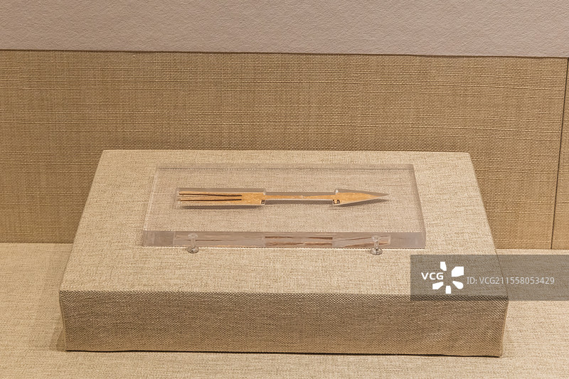 西宁市博物馆骨钗铜石并用时代公元前2200-前1800年西宁城北区沈那遗址出土图片素材