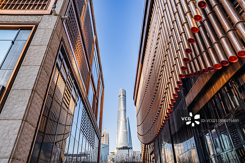 上海地标 复星艺术中心 上海中心 城市天际线 都市风光 摩天大楼图片素材