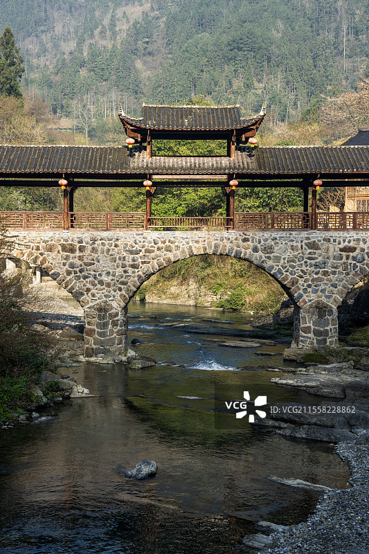 中国传统村落湖北恩施二官寨旧铺古桥官渡桥图片素材