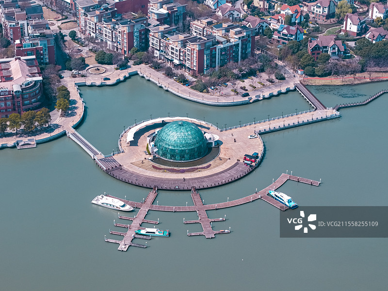 航拍上海松江泰晤士小镇图片素材