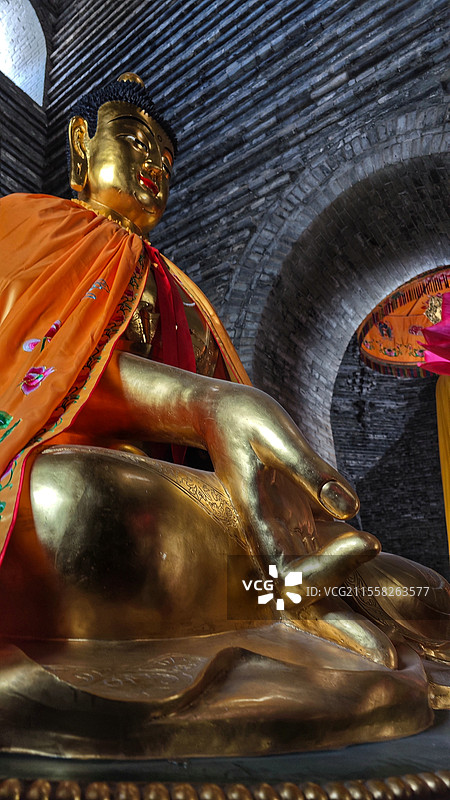 五台山显通寺始建于东汉时期是中国最早的佛寺之一与洛阳白马寺同为“释源宗祖”是五台山五大禅处之一全山寺图片素材