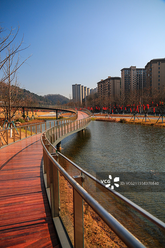春天湖北宜昌磨基山森林公园风景图片素材