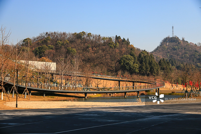 春天湖北宜昌磨基山森林公园风景图片素材