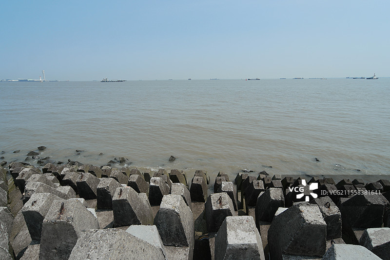 上海吴淞炮台湾湿地公园海堤图片素材