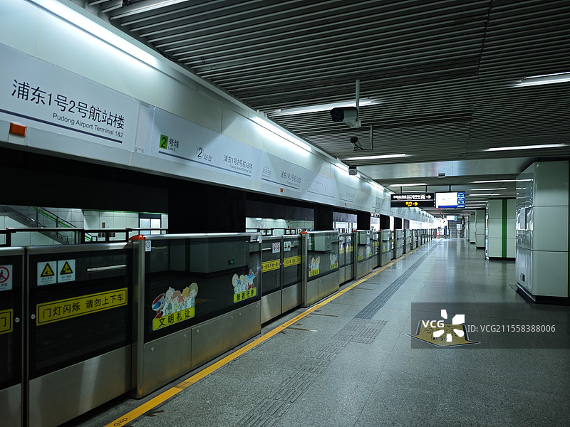浦东国际机场地铁月台空间图片素材