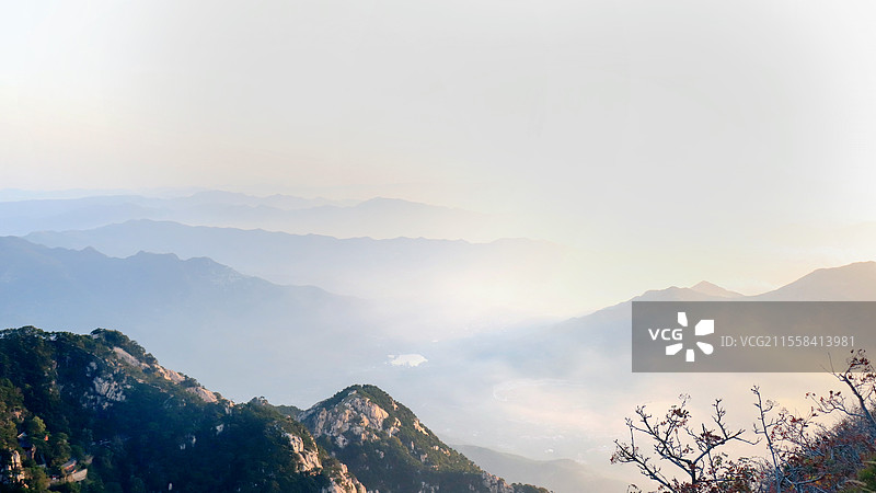 泰山清晨图片素材