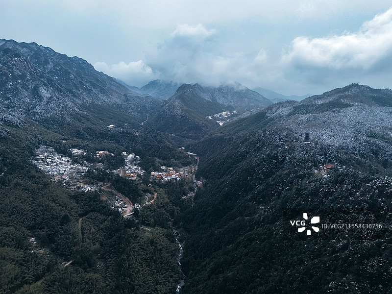 九华山雪景航拍图片素材