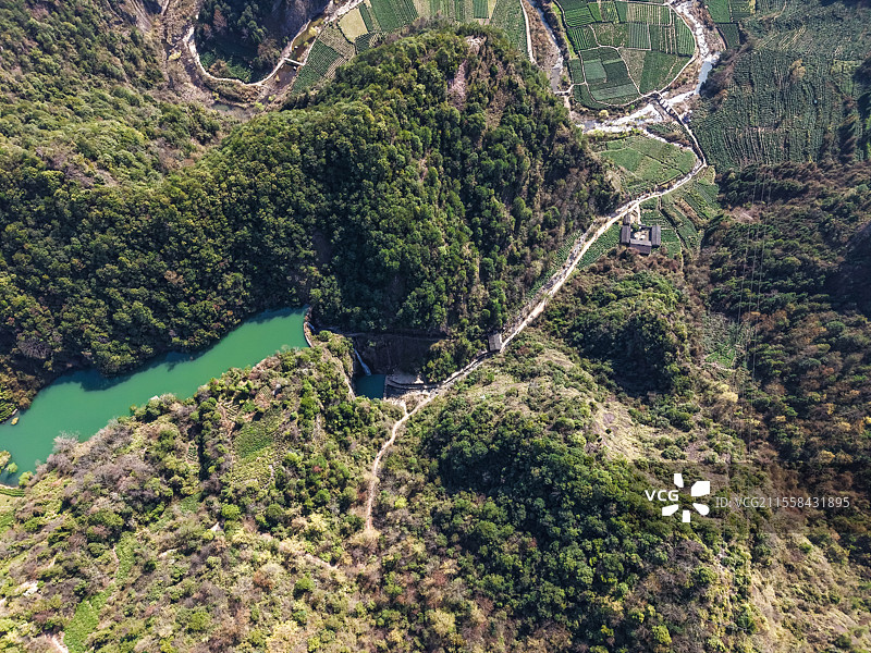 航拍浙江省绍兴市新昌县安山古道图片素材