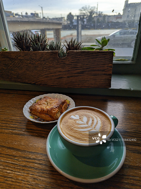 咖啡，加油的刺激源，更是生活中的陪伴图片素材