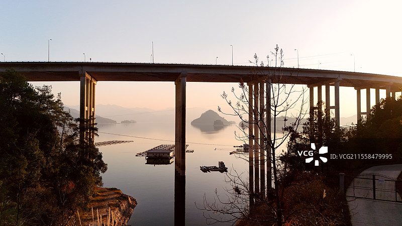 千岛湖金竹牌大桥图片素材