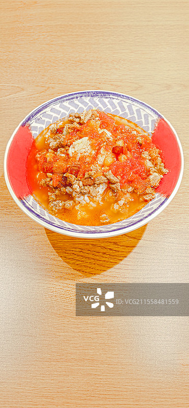 贵州美食酸汤牛肉末脆哨泡饭图片素材