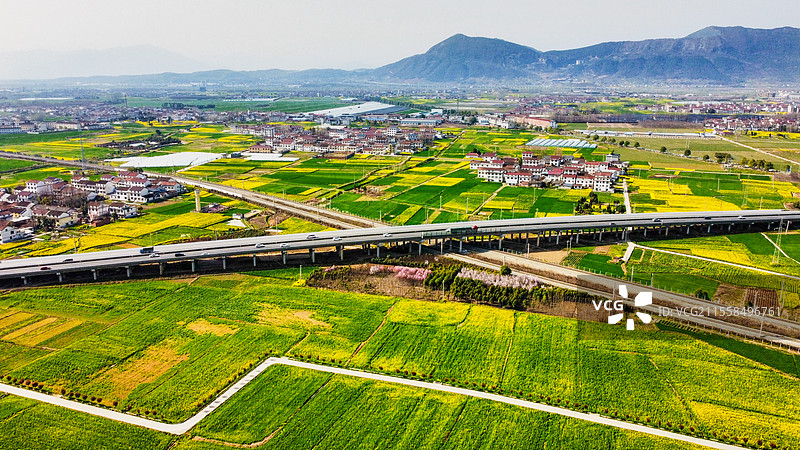 陕西汉中高视角拍摄春天田园风光全景及远景图图片素材