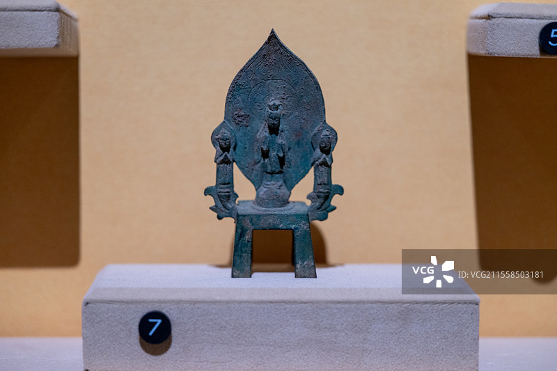 山西博物院-山西省寿阳县出土-隋 开皇二年(582年)-田磨女造观音立像图片素材