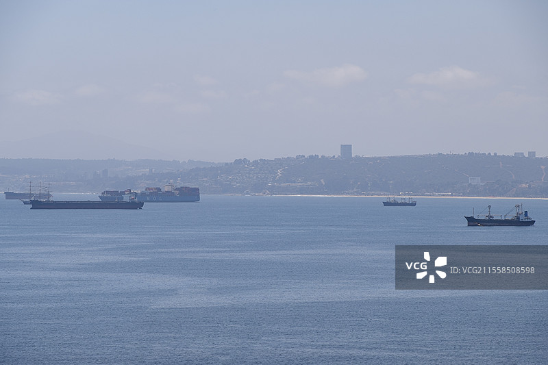 南美智利瓦尔帕莱索海面图片素材