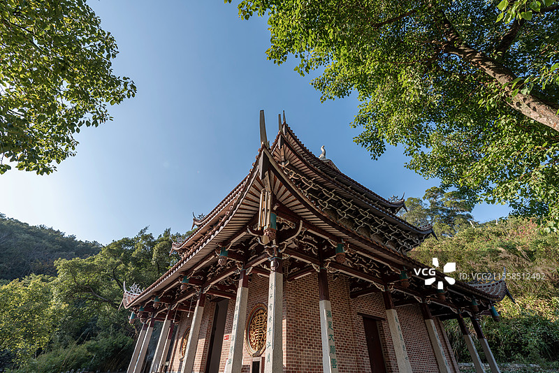 莆田广化寺中的观音阁图片素材