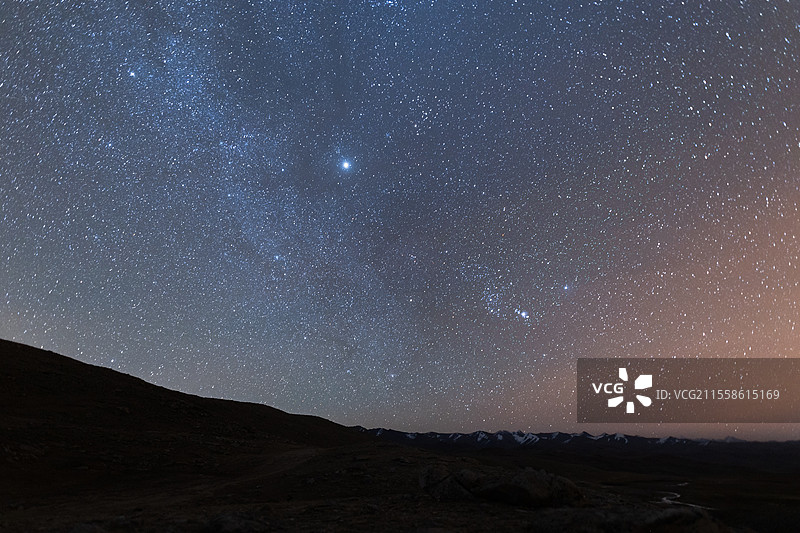 夜晚星空银河自然风光图片素材