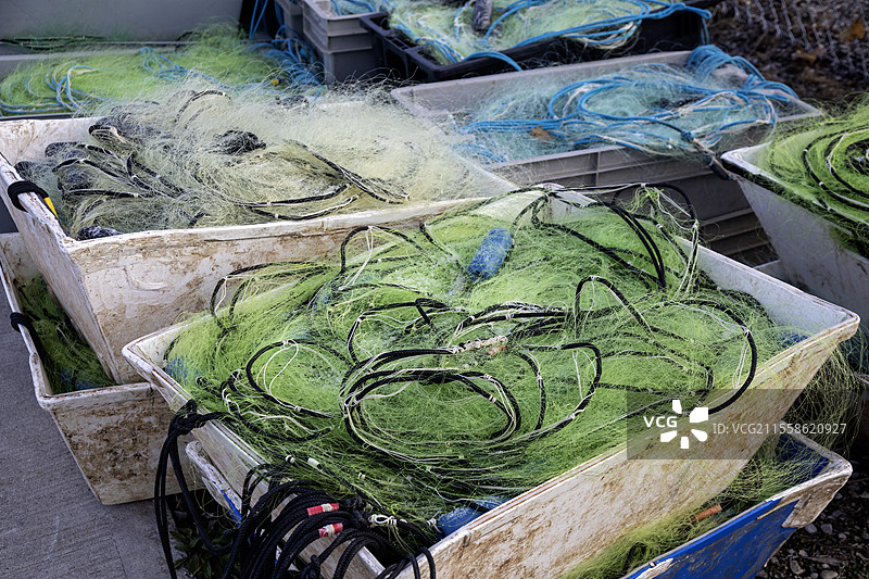 容器中的渔网图片素材