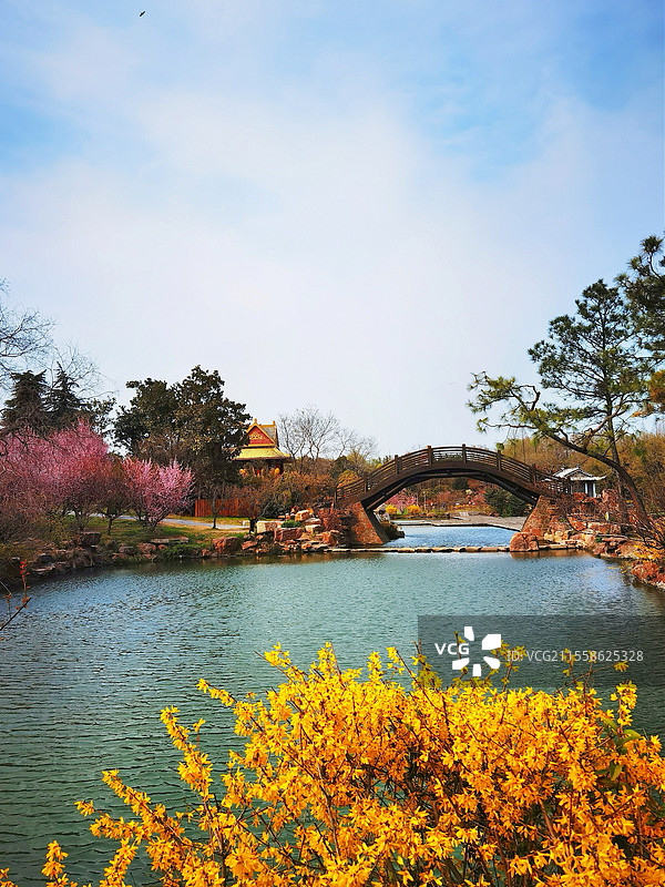 古建春色.扬州瘦西湖园林景观图片素材