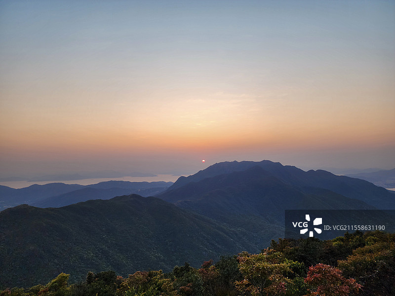 山顶日落图片素材