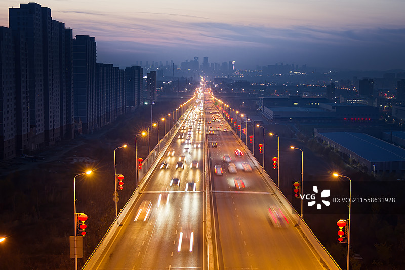 乌鲁木齐骑马山隧道夜景图片素材
