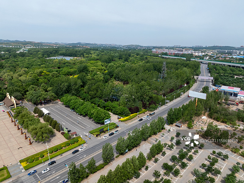 山东济南野生动物世界航拍图片素材