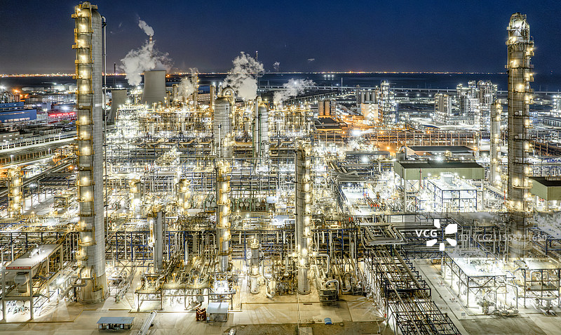 天津赛博工厂中沙石化图片素材