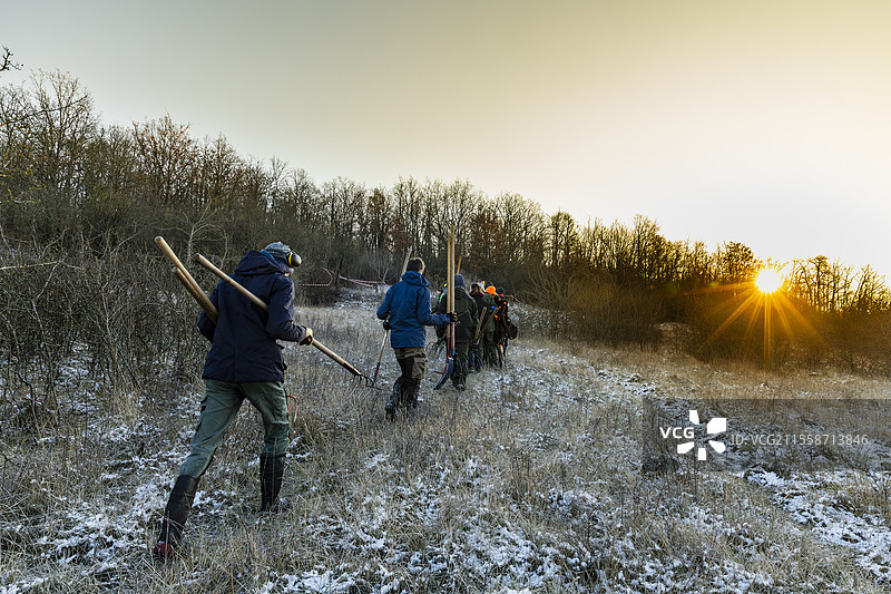 在法国伊夫林省的山坡上进行维护工作以促进生物多样性图片素材