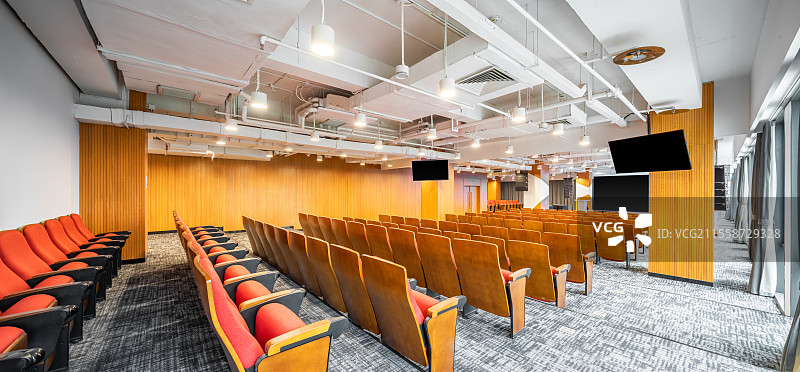 大学教室礼堂内部，现代风格的公司办公室，现代风格的会议室图片素材