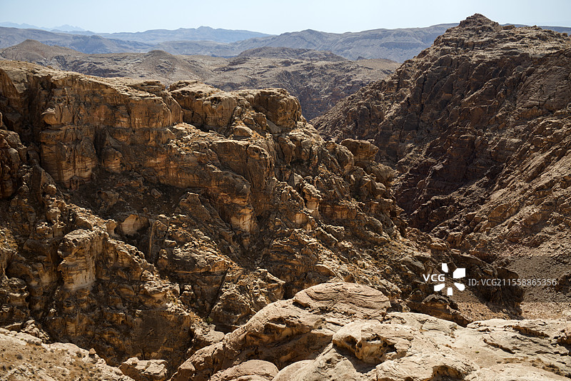 丹娜自然保护区（生物圈保护区）的山脉和峡谷。约旦西中部。图片素材