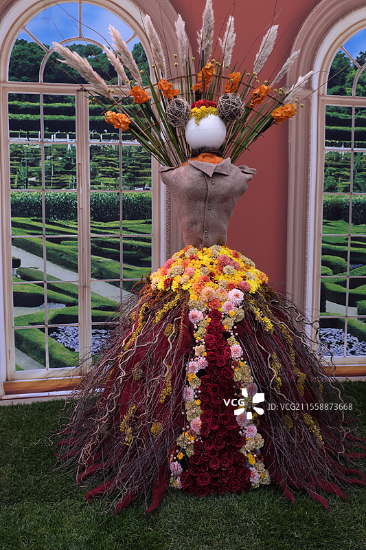 植物裙子，Folie?Flore，短暂的花园，展览中心，每年十月，穆尔豪斯，上莱茵，法国图片素材