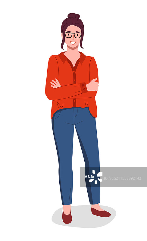 白人女性双手交叉抱在胸前。年轻女性角色的全身图，戴着眼镜，穿着牛仔裤和红色上衣，矢量等距设计插图，背景为白色。图片素材