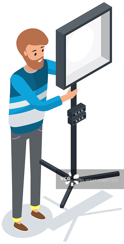 灯光专家安装柔光箱以散射光线。技术人员在片场使用柔光箱和聚光灯。专业设备用于摄影棚拍摄。照片拍摄或电影制作过程。灯光专家安装柔光箱以散射光线。技术人员在片场使用聚光灯。图片素材