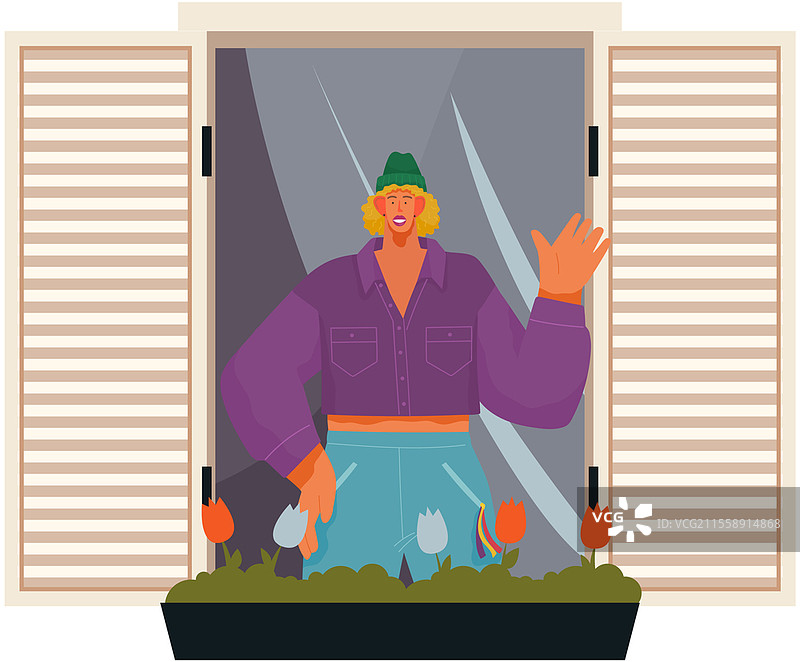 女人站在公寓的窗台上，透过窗户向外望，窗框上摆放着阳台花箱，早晨的大城市或小镇，女性挥手并注视着街道。图片素材