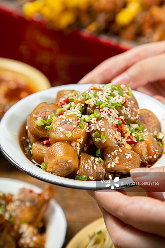卤猪蹄猪脚卤猪尾巴猪耳朵猪皮猪肉胶原蛋白卤味图片素材