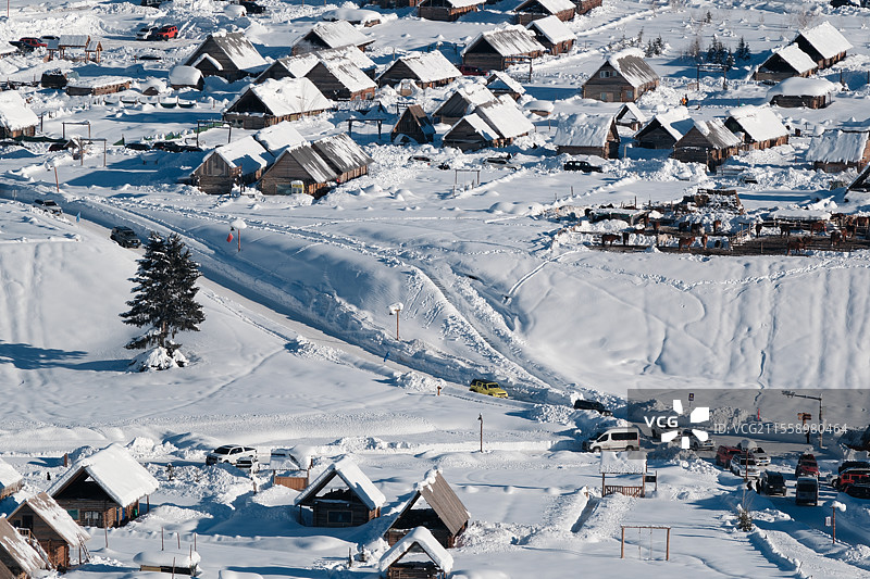 神的自留地-禾木雪景童话世界图片素材