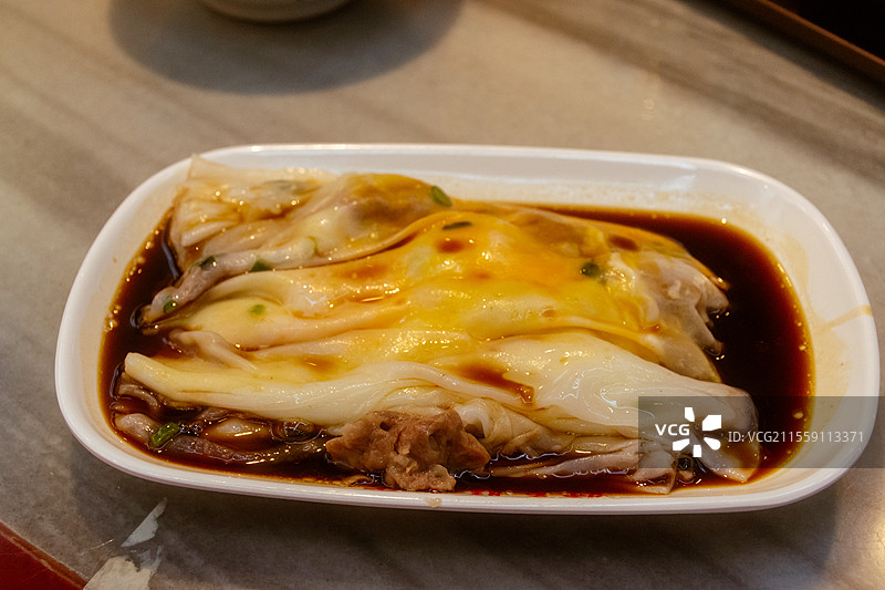 牛肉窝蛋肠粉图片素材