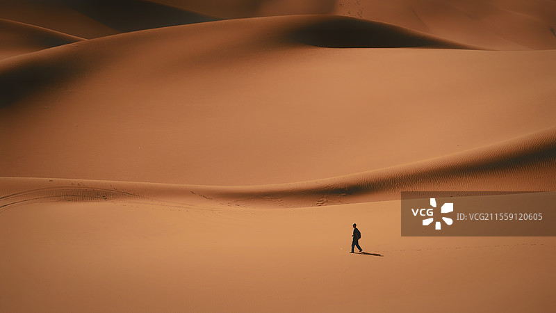 吐鲁番库木塔格沙漠图片素材