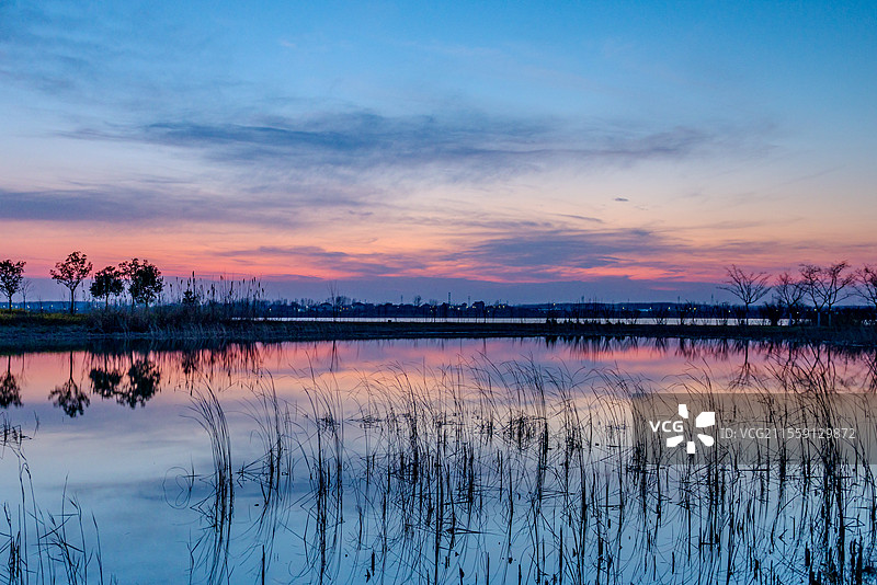 合肥肥东管湾湿地公园日落图片素材
