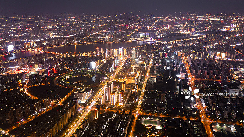航拍山东省临沂市城市夜景图片素材