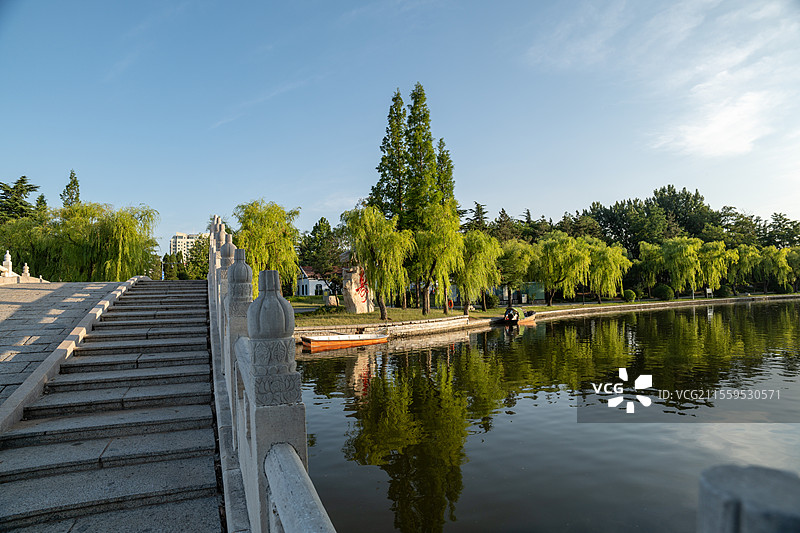 山东青岛莱西月湖公园风光图片素材