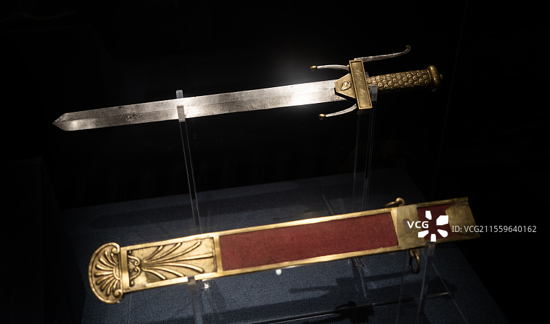 意大利都灵王宫博物馆 欧洲骑士盔甲与文化展 武器图片素材