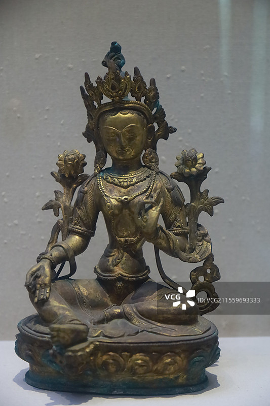 传统佛造像泥塑木雕图片素材