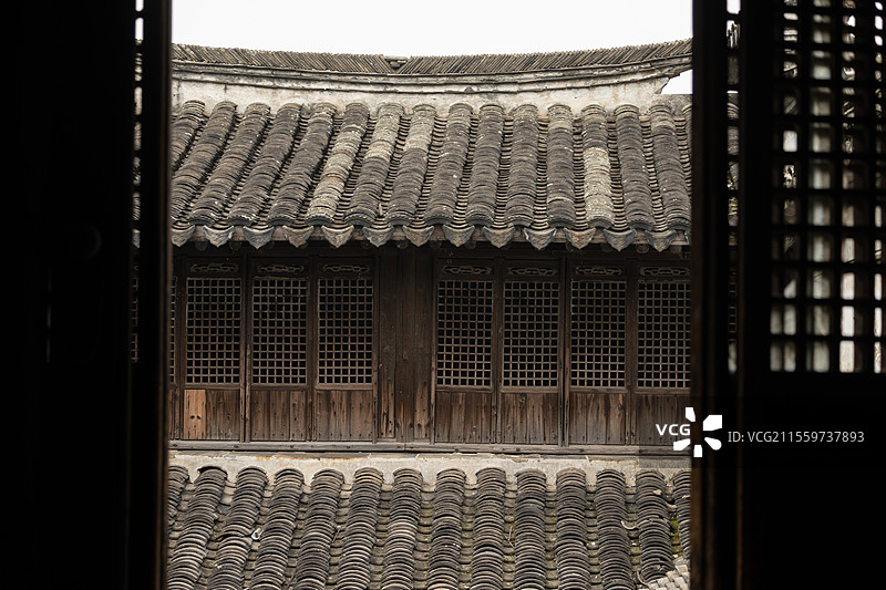 西山岛东村古村的敬修堂图片素材