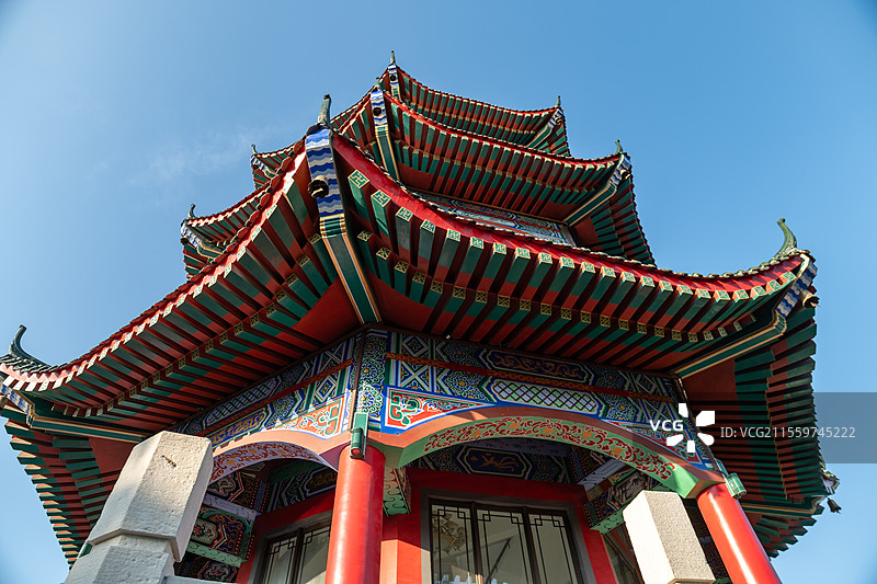 山东青岛莱西月湖公园揽月楼图片素材