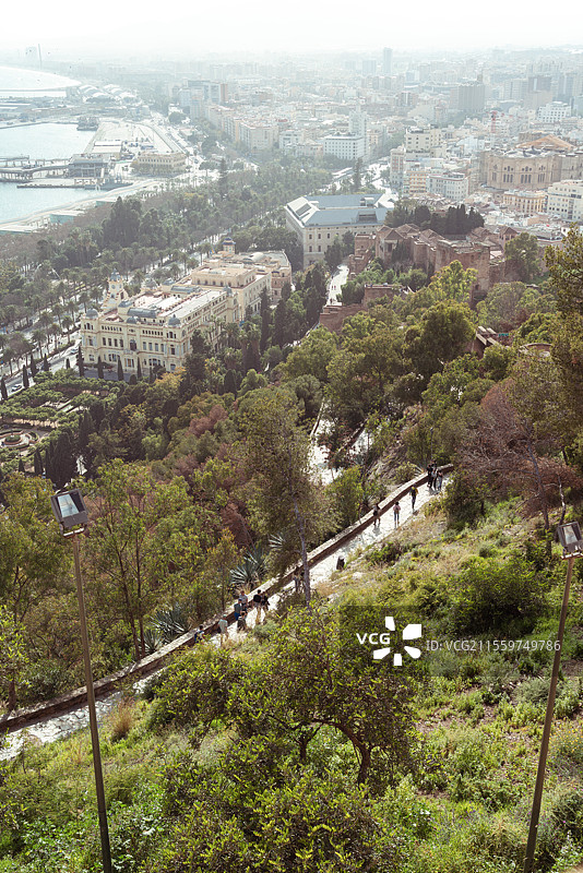 西班牙马拉加Alcazaba阿尔卡萨瓦城堡和Gibralfaro希布拉尔法罗城堡日景图片素材