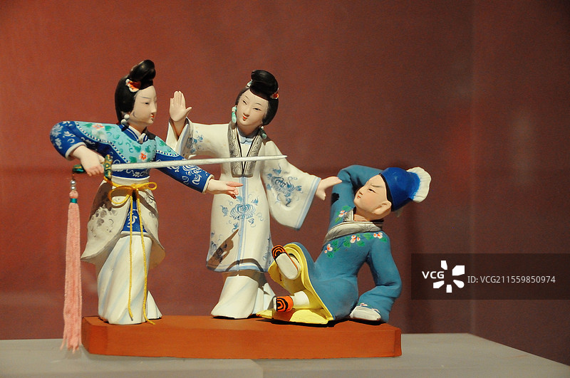 彩塑《白蛇传》人物形象（中国美术馆）图片素材